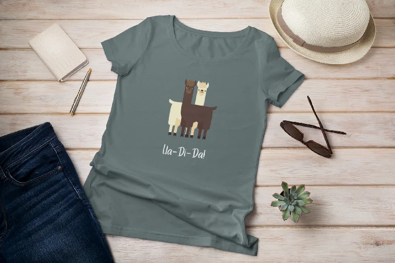 Lla-Di-Da! - Llama Unisex Tee Fashionable Trendy Casual