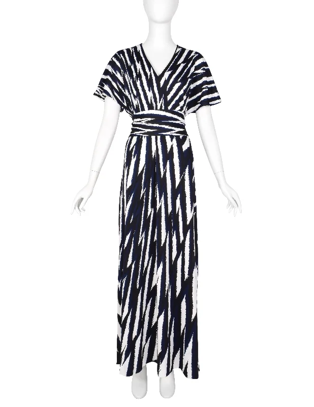 Roberta di Camerino Vintage 1978 Black Blue & White Zig Zag Print Jersey Maxi Dress Fashionable Button-Down Maxi Dress