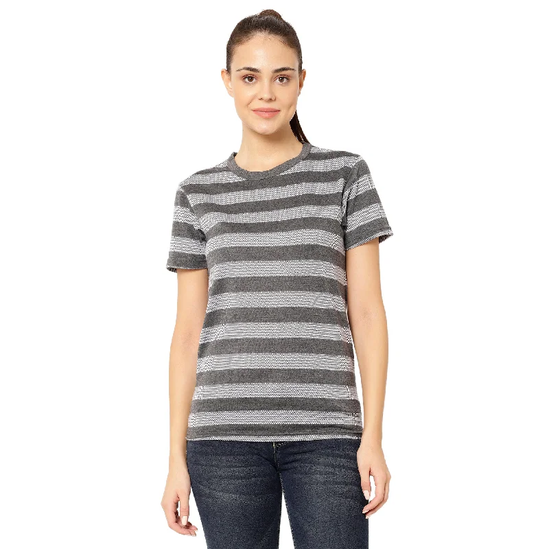 Vimal Jonney Grey Color T-shirt For Women Zippered Front Buttoned Front Snap Front